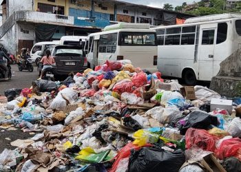 Terminal Karombasan Berubah Jadi Tempat Sampah, Warga Pertanyakan Kinerja Dishub