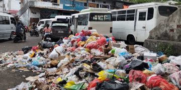 Terminal Karombasan Berubah Jadi Tempat Sampah, Warga Pertanyakan Kinerja Dishub