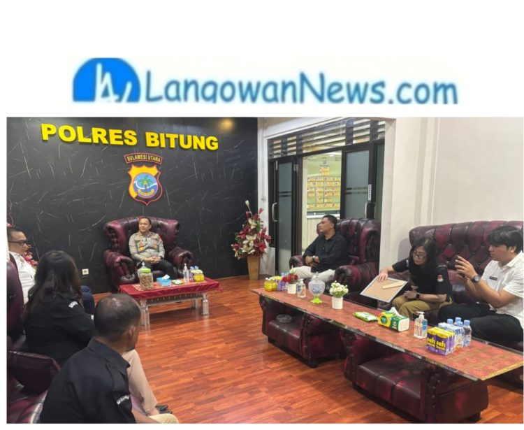 Humas Polres Bitung Kapolres Bitung Terima Penghargaan KPU, Bukti Sinergi Jaga Pilkada Damai
