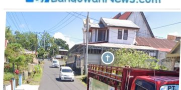Warga Keluhkan Jalan Gelap di Desa Tonswer, Minta Pemerintah Turun Tangan