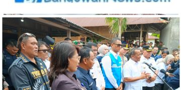 ketua tosbro 08 Jim yon menyabut Menteri ESDM Bahlil Lahadalia  DiLangowan Selatan, Bukti Nyata Keseriusan Pemerintah Bangun Energi Daerah