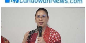 Wabup Vasung Berikan Materi Empat Pilar Kebangsaan kepada Finalis Waraney Wulan Minahasa 2025