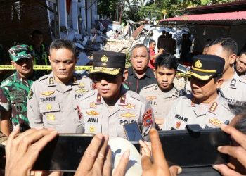 Wakapolda Sulut Tinjau GOR KONI Sario Pasca Gempa M 7,6 SR