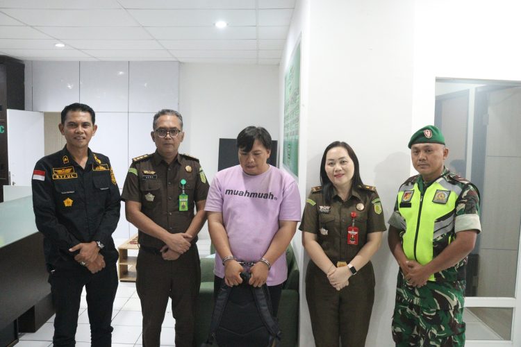 Tim Tabur Kejati Sulut Tangkap Buronan Kasus Kehutanan yang Masuk DPO Sejak 2024