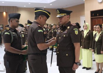 Kejati Sulut Lantik dan Ambil Sumpah Pejabat Eselon II dan III