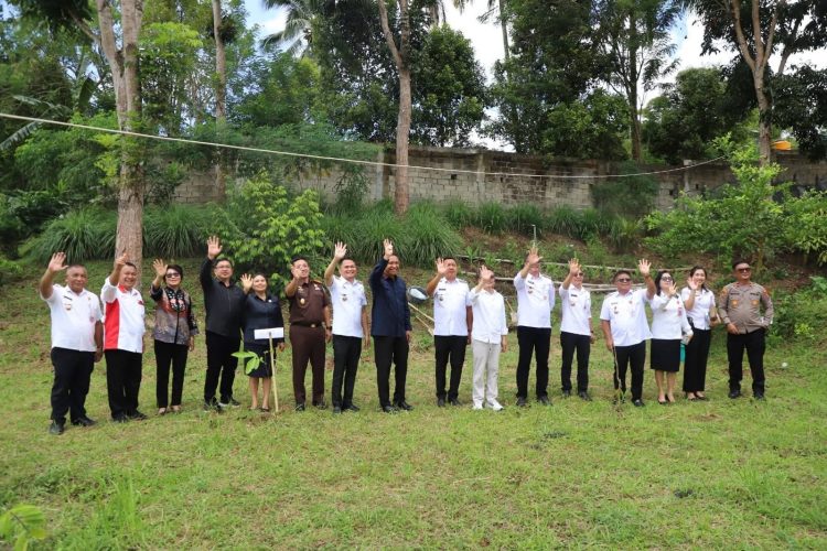 Bupati dan Wakil Bupati Mitra Sambut Kunjungan Kerja Kajati Sulut, Bahas Lingkungan hingga Program MBG
