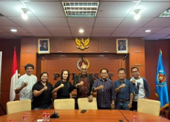 Ketua PWI Sulut Terima 103 KTA dari Ketum Ahmad Munir, Segera Didistribusikan kepada Anggota